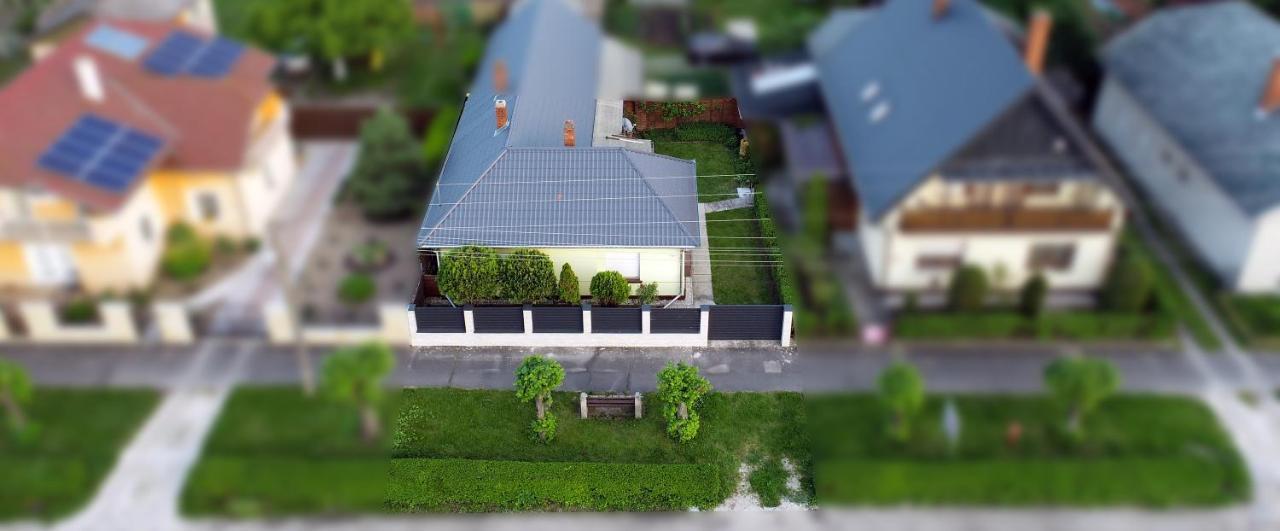 Estike Apartman Balatonlelle Kültér fotó