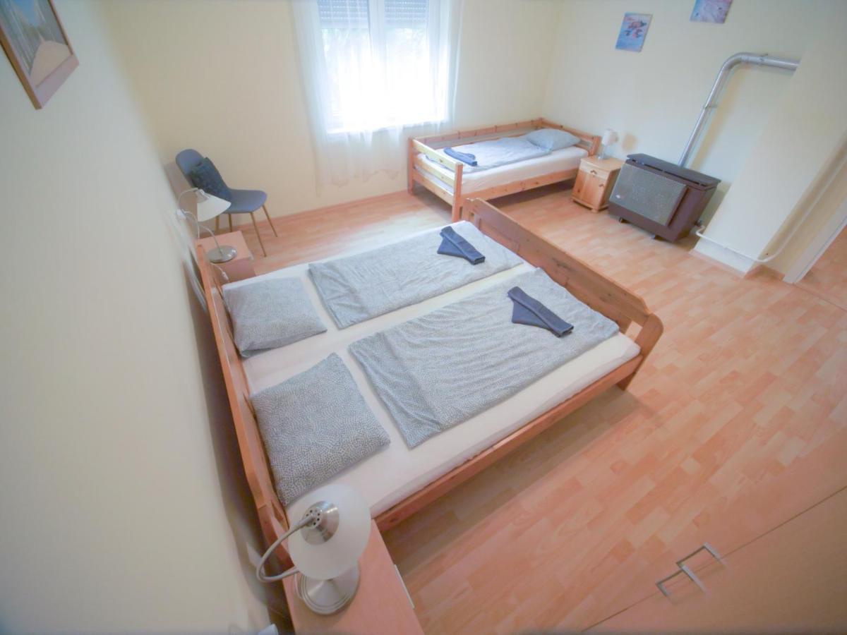 Estike Apartman Balatonlelle Kültér fotó